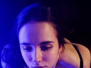 Erootiline videovestlus -Angry-Fox-