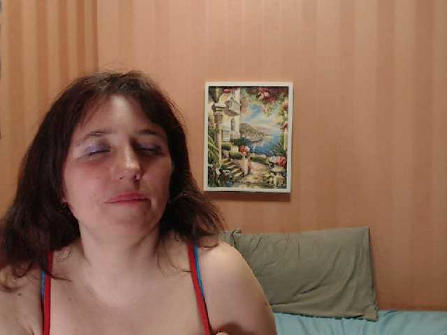Ringhäälingupildid -BettyFoxy