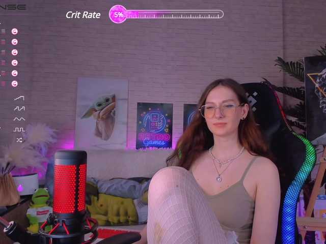 Ringhäälingupildid KiraRumGirl