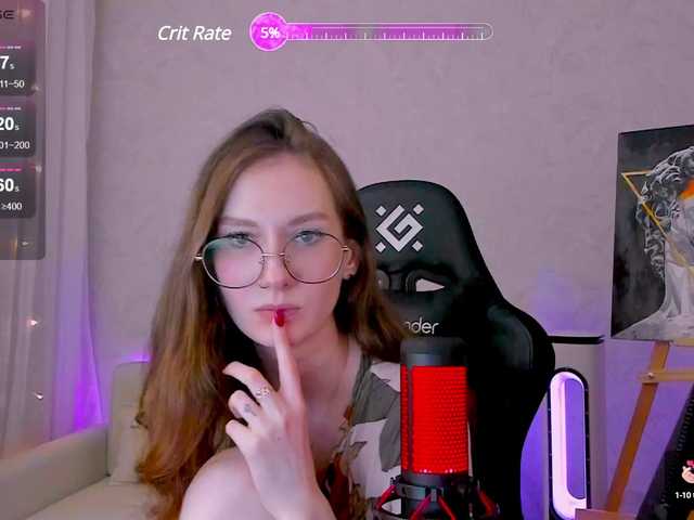 Ringhäälingupildid KiraRumGirl