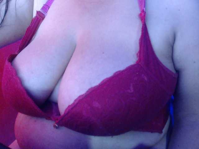 Fotod -sexyboobs I am your sexual slave ask me what you want I am horny and I want to eat rich cocks
