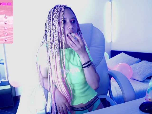 Ringhäälingupildid abby-deep