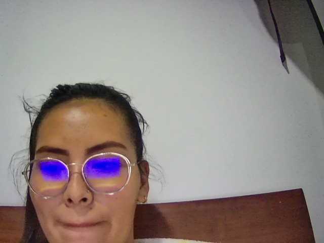 Ringhäälingupildid AbbySmiith