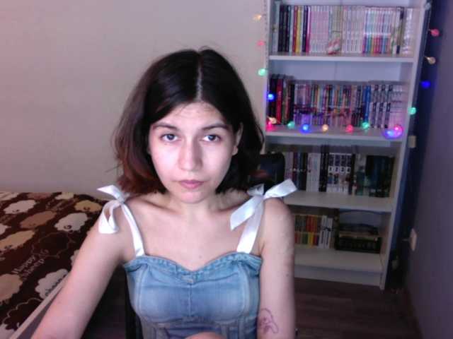 Ringhäälingupildid acidwaifu