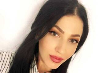 Erootiline videovestlus Adda-Maris