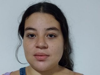 Erootiline videovestlus Adelethompson