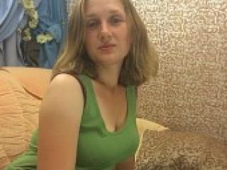 Erootiline videovestlus adelinaxxx