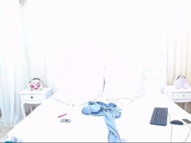 Ringhäälingupildid AdellaydeTay