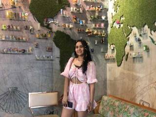 Erootiline videovestlus adharawalker