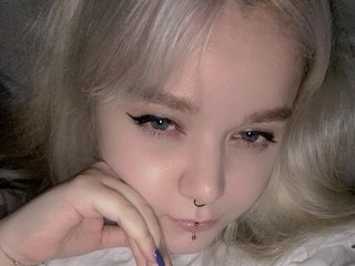 Erootiline videovestlus AdoraBlya