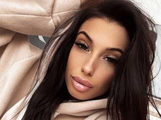 Erootiline videovestlus AdriaRae18