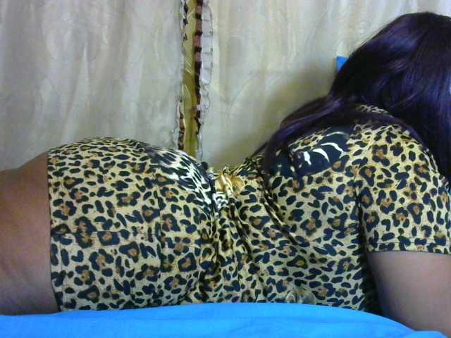 Fotod AfricanRuby SHOW ME LOVE 10*STAND 10*BLOW JOB 40*FLASH TITS 50*FLASH ASS 60*FLASH PUSSY 80*DILDO PLAY PUSSY 150*