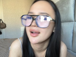 Erootiline videovestlus SonyaLess