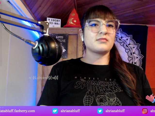 Ringhäälingupildid ahrianabluff