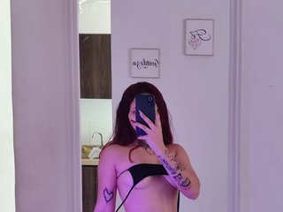 Erootiline videovestlus alana-big-ass