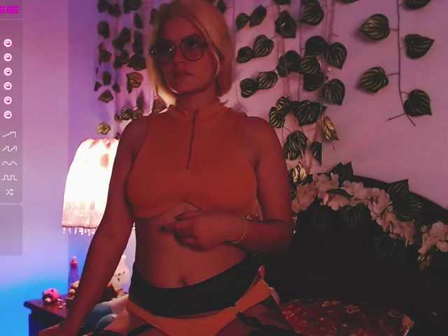 Fotod AlexFiisher ♥​Welcome ​to ​my ​room, ​every ​contribution ​is ​important, ​Enjoy ​ur ​time ​here♥​Roll the Dice 35Tks / Lush ON / Flash Tits 33Tks/Pussy in cam 5minutes 99Tks