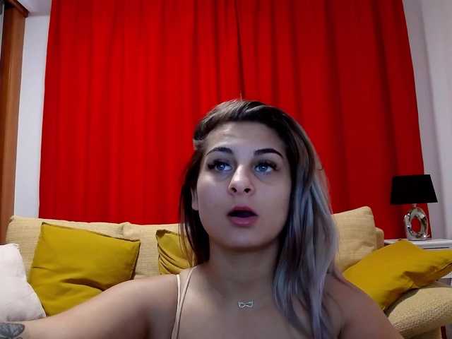 Ringhäälingupildid alexia-playgirl