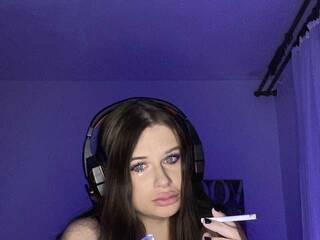 Erootiline videovestlus Alice-darkness