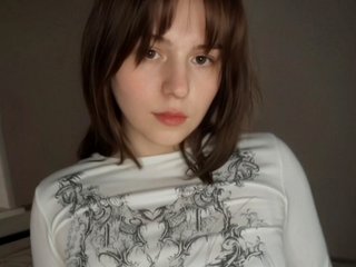 Erootiline videovestlus Alice-Nour
