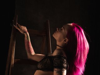 Erootiline videovestlus Alice-Yui