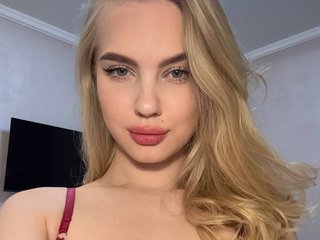 Erootiline videovestlus Alice18Wonderland
