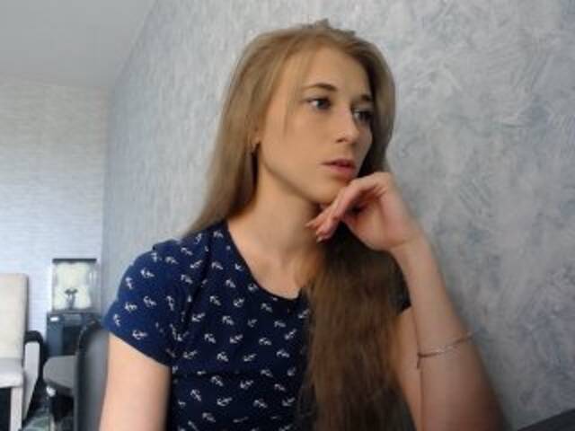 Ringhäälingupildid Alice88888