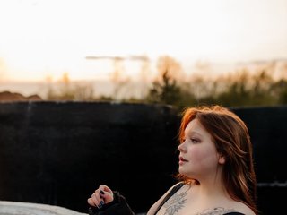 Erootiline videovestlus AlinaAdams