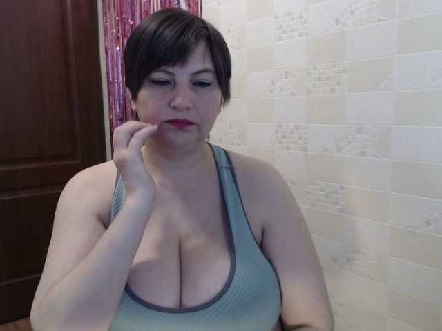 Fotod AlinaGold squirt lovense from 5 tokens