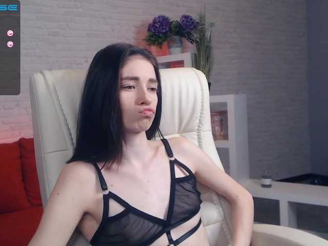 Fotod AlinaMalina Hello guys, welcome to my room 2812 Masturbate pussy in public :smirking 3333 Let's try a new lovens, it will be very hot if you love me) Don't forget to click on the heart in the upper right corner: love Lovens operates from 1 token :love I'm ve