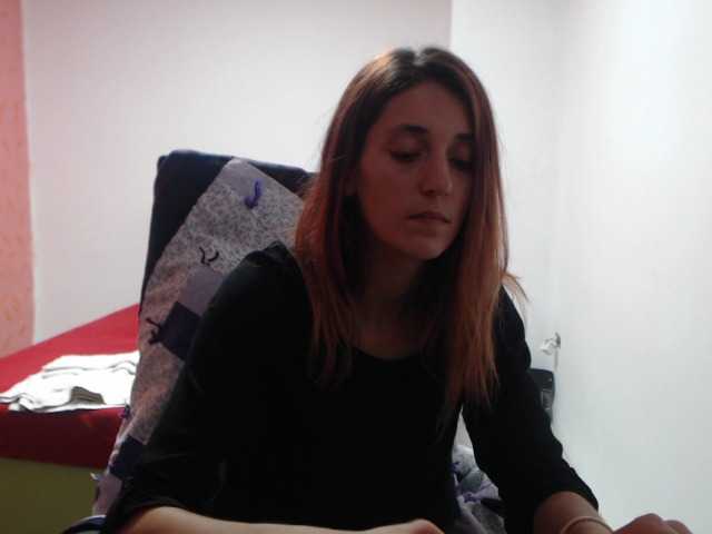 Ringhäälingupildid alishallovexx