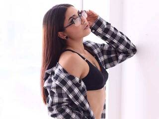 Erootiline videovestlus alisson-ruiz