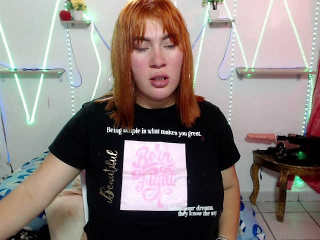 Ringhäälingupildid Allison-bbw