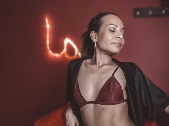 Profiili foto AlmaHotMilf