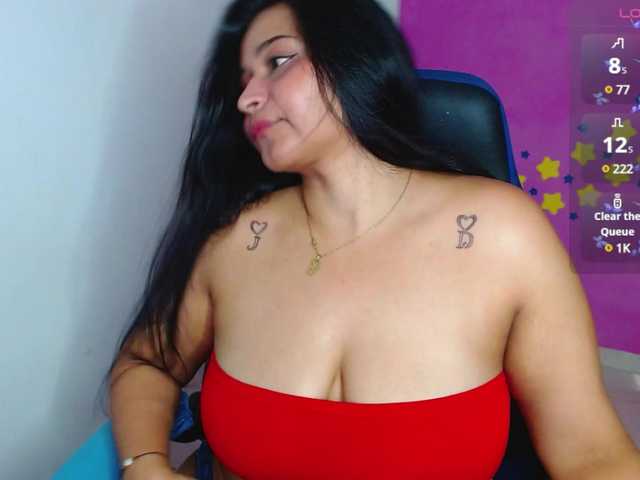 Fotod Alyson- #latina #bbw #natural #squirt #curvy #young #big tits #big ass