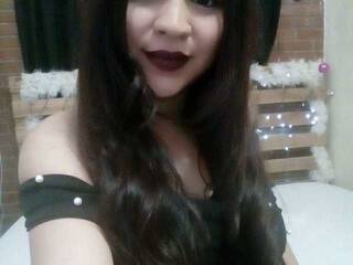 Erootiline videovestlus Amal-star