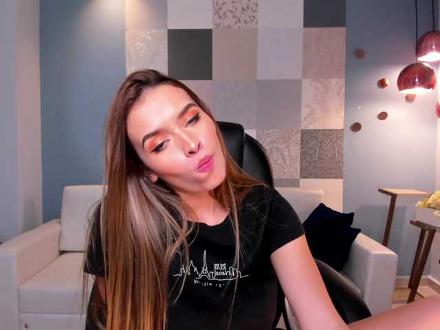 Fotod AmberHill I can be your sweet girl, or also a rude girl and suits, tell me bby… Blowjob 99 TK // Cum show 499TK // Plug anal 666TK 773 TK ♥