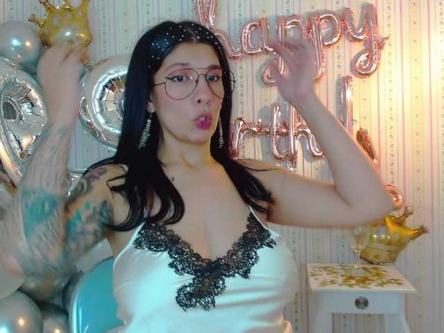 Ringhäälingupildid AmelithNoir