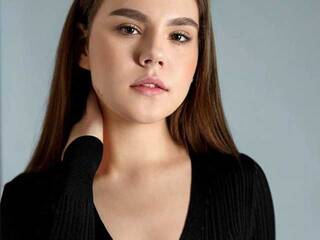 Erootiline videovestlus AmelyKreeks