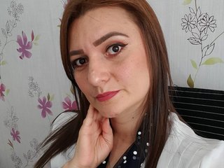 Erootiline videovestlus Amie-Adams82