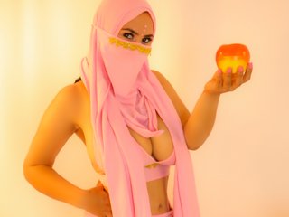 Erootiline videovestlus amina-hafssa