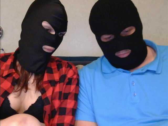 Ringhäälingupildid amodestcouple1
