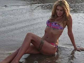 Erootiline videovestlus amorniki