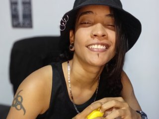 Erootiline videovestlus Amy-Hellxxx