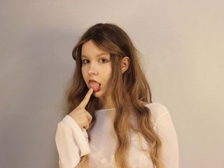 Erootiline videovestlus AmyHoneey