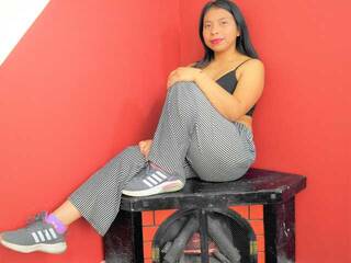 Erootiline videovestlus Anais-Hernandez