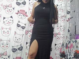 Erootiline videovestlus angelinye