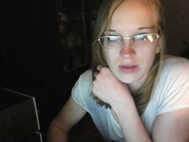 Ringhäälingupildid Angelpussy1