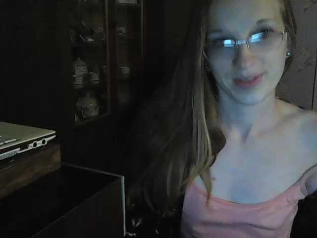 Ringhäälingupildid Angelpussy1