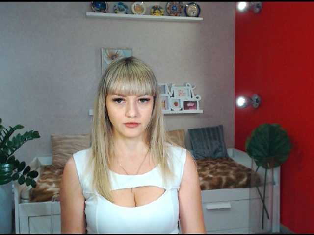 Fotod AnnaAdam hi, do you want to chat 5 tokens, get up 20 tokens, private 40 tokens)