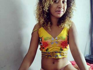 Erootiline videovestlus AnnahRise